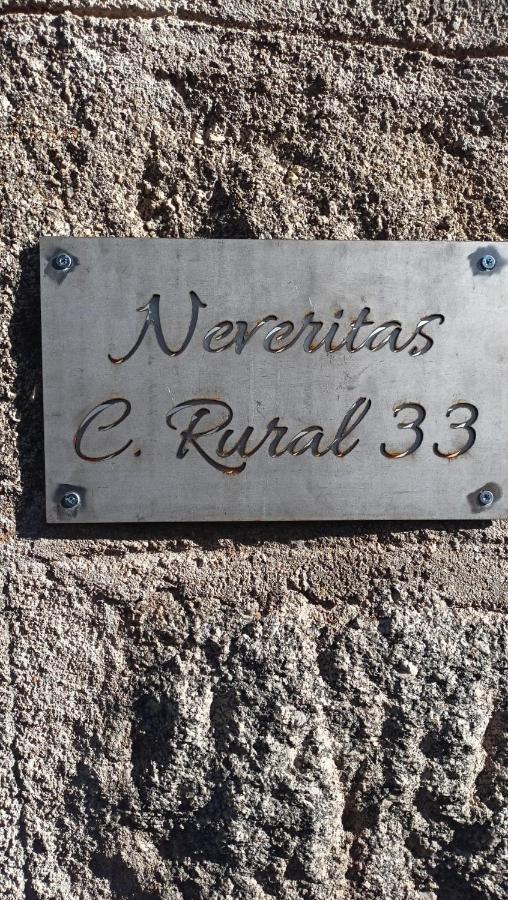 Neveritas